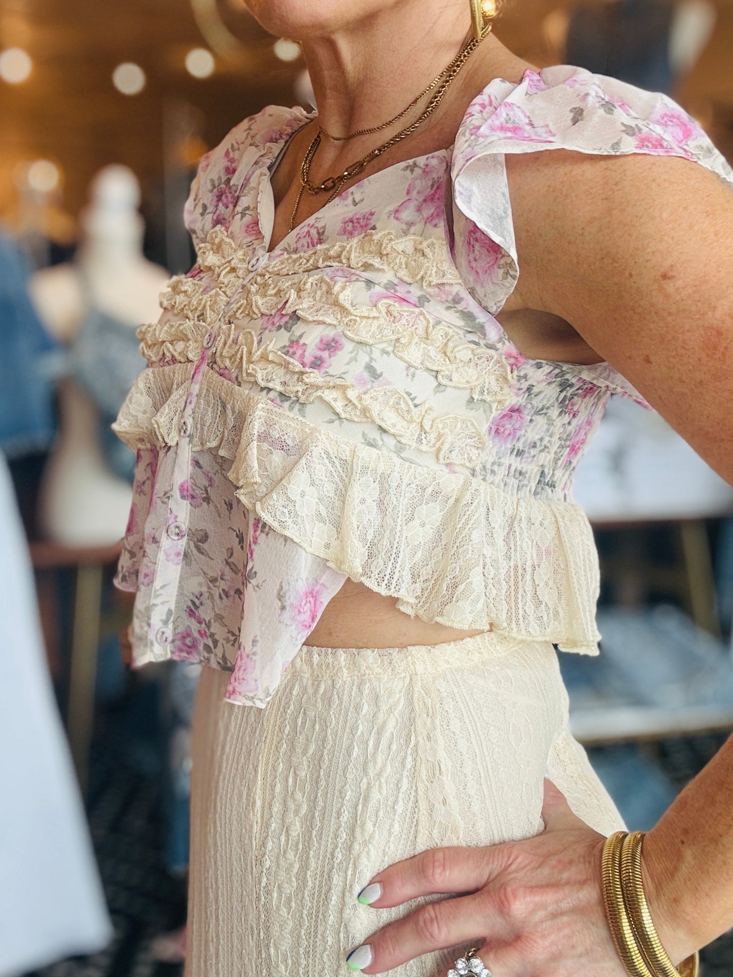 FLORAL RUFFLED LACE SKIRT SET