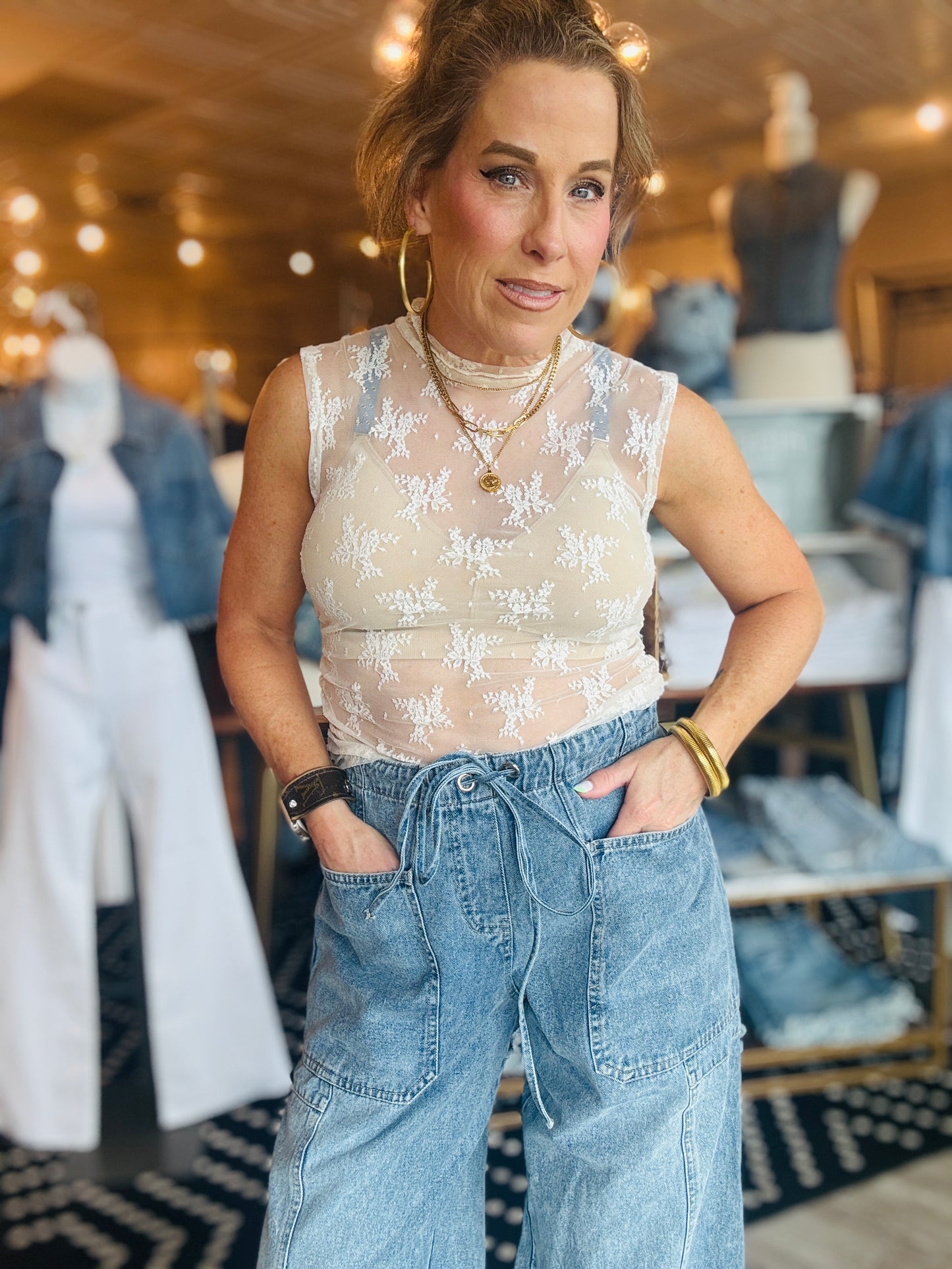 SHEER MUSCLE LACE TOP