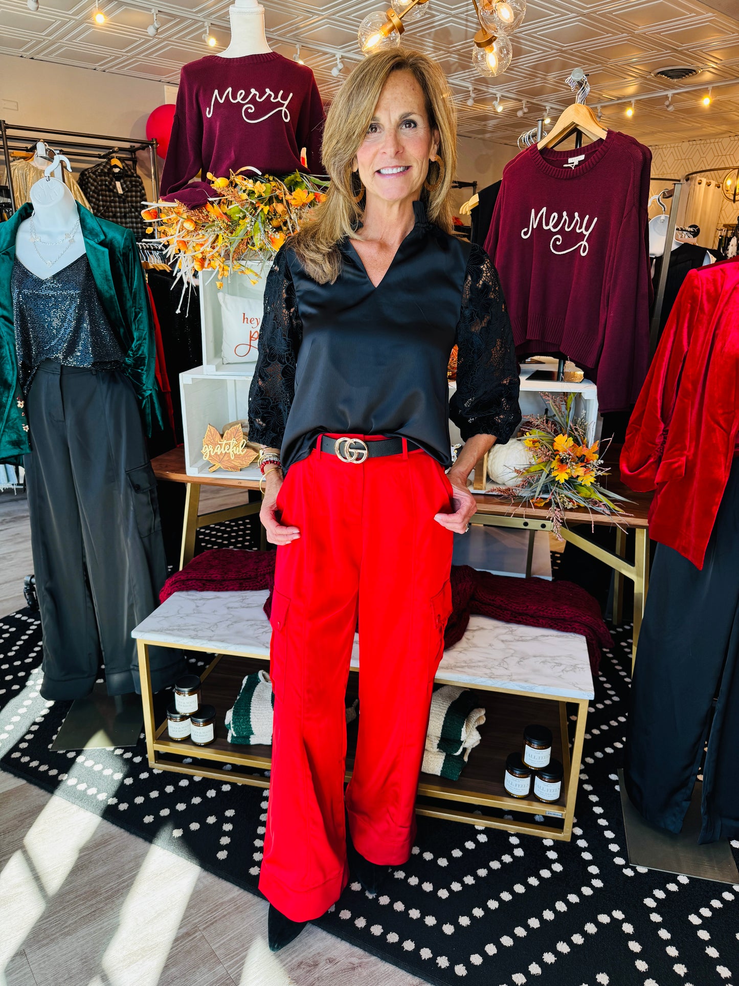 LACE LONG SLV V-NECK SATIN TOP