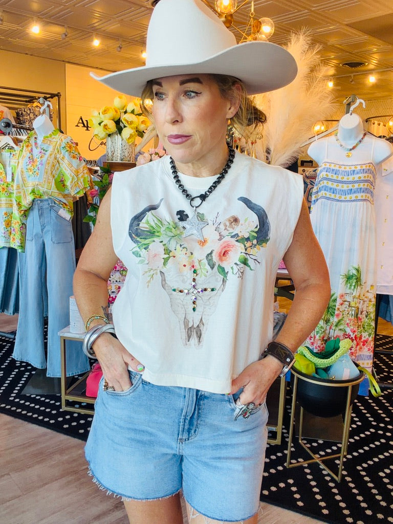 FLORAL JEWELED SKULL CROPPED TEE