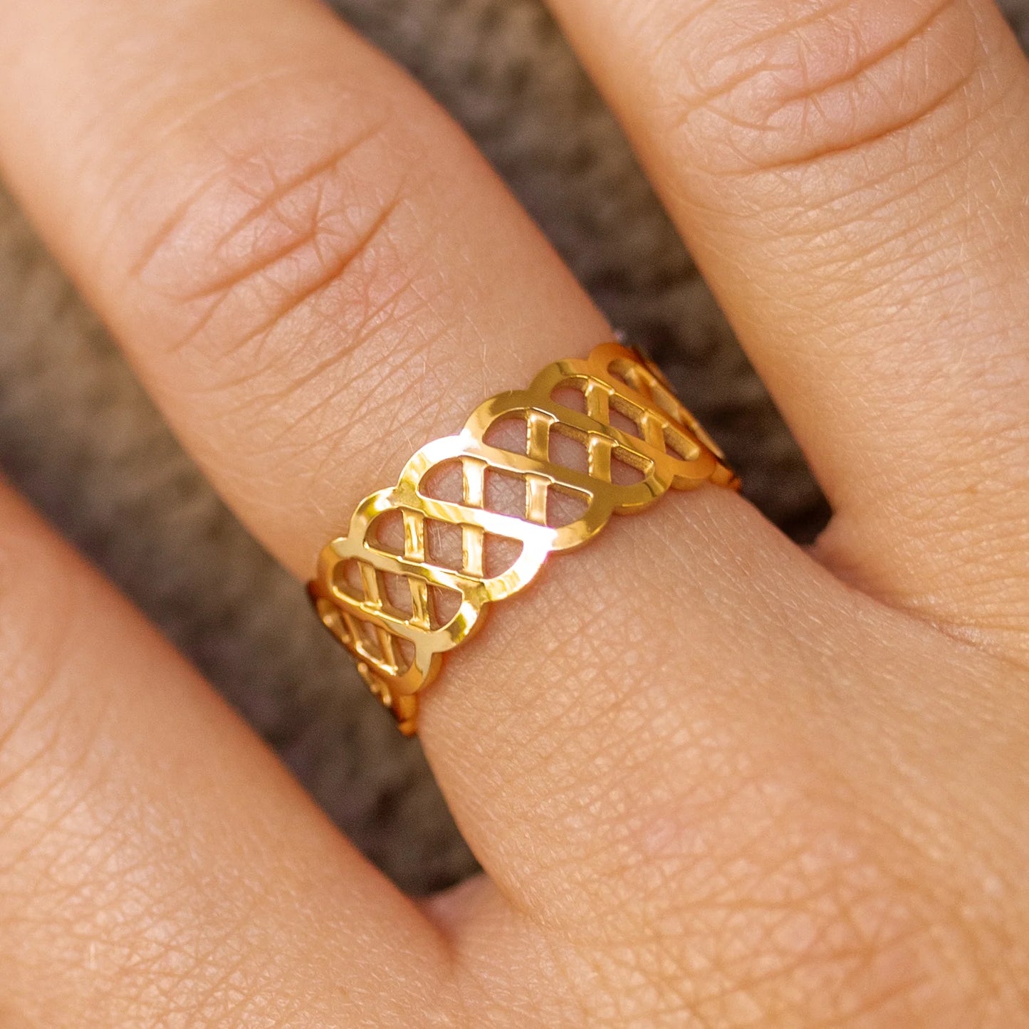 ALCO AMORA RING