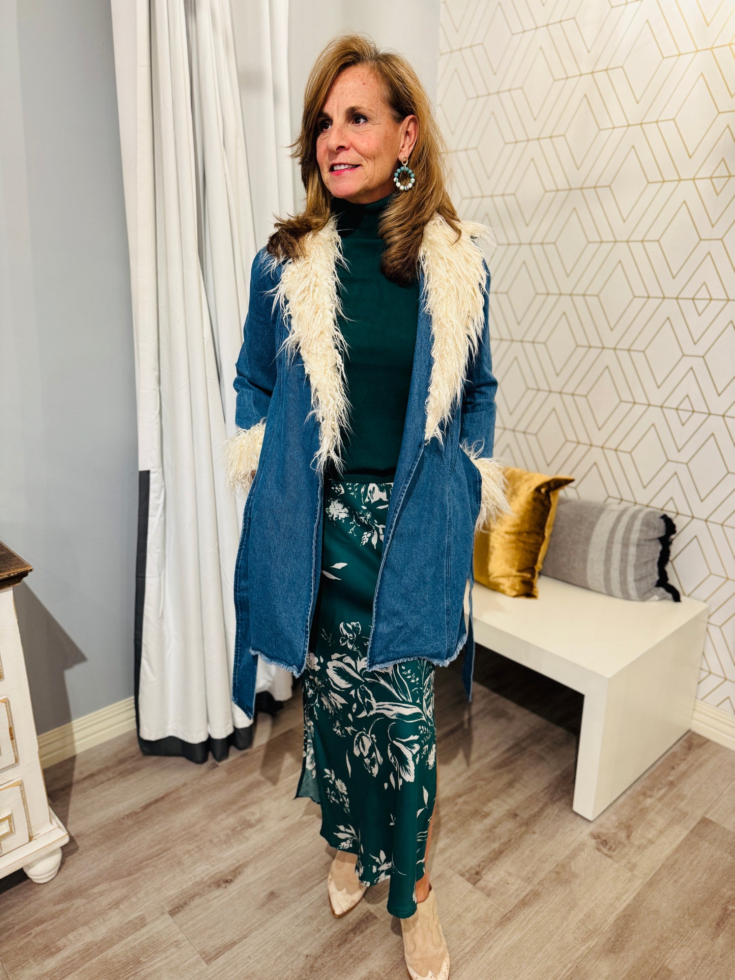 FAUX FUR DENIM COAT