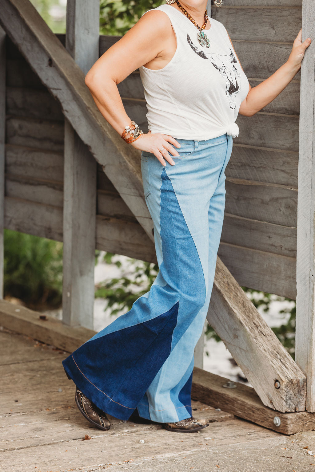 COLOR BLOCK PATCHED DENIM PANTS