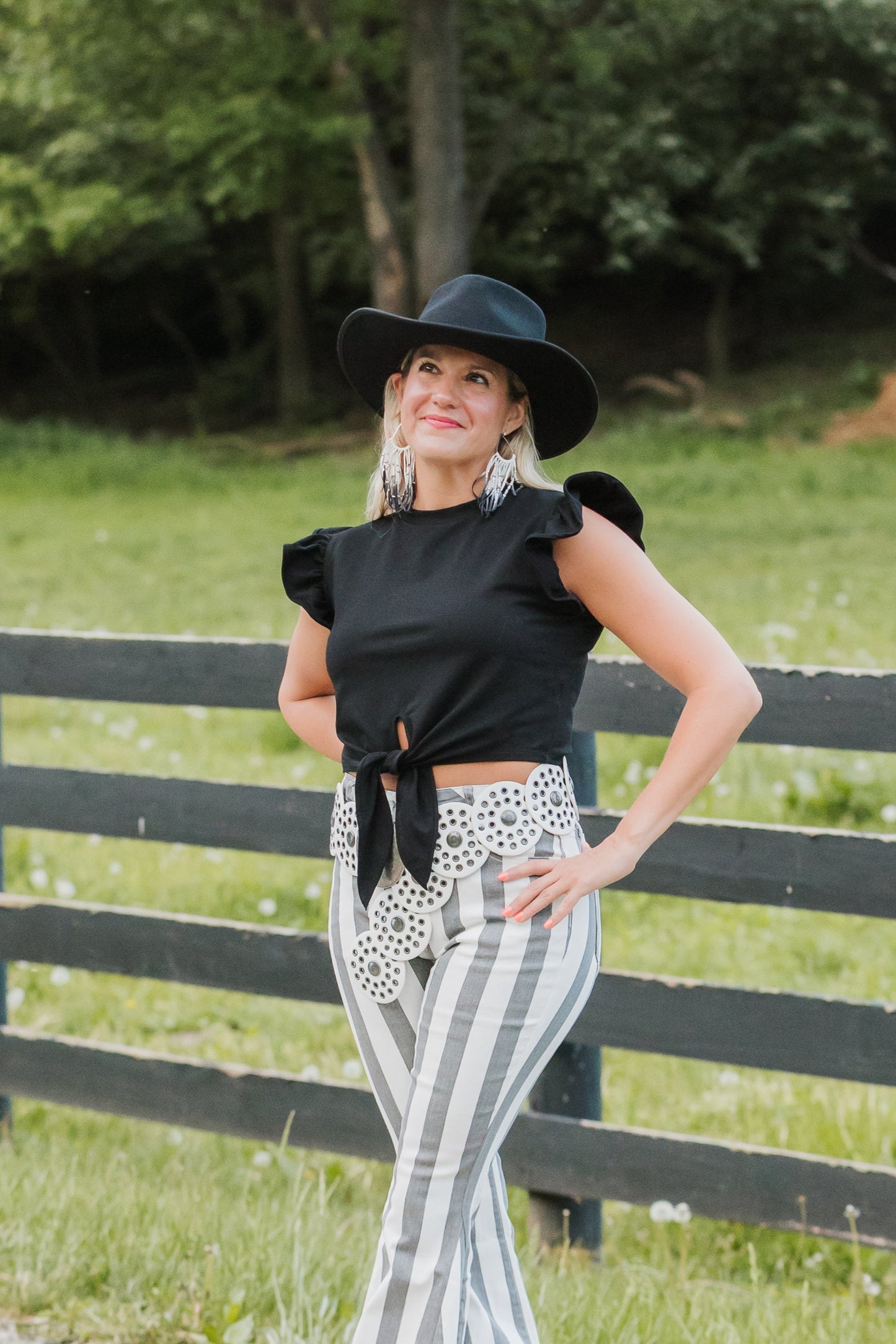 FRONT TIE RUFFLED SLV TOP