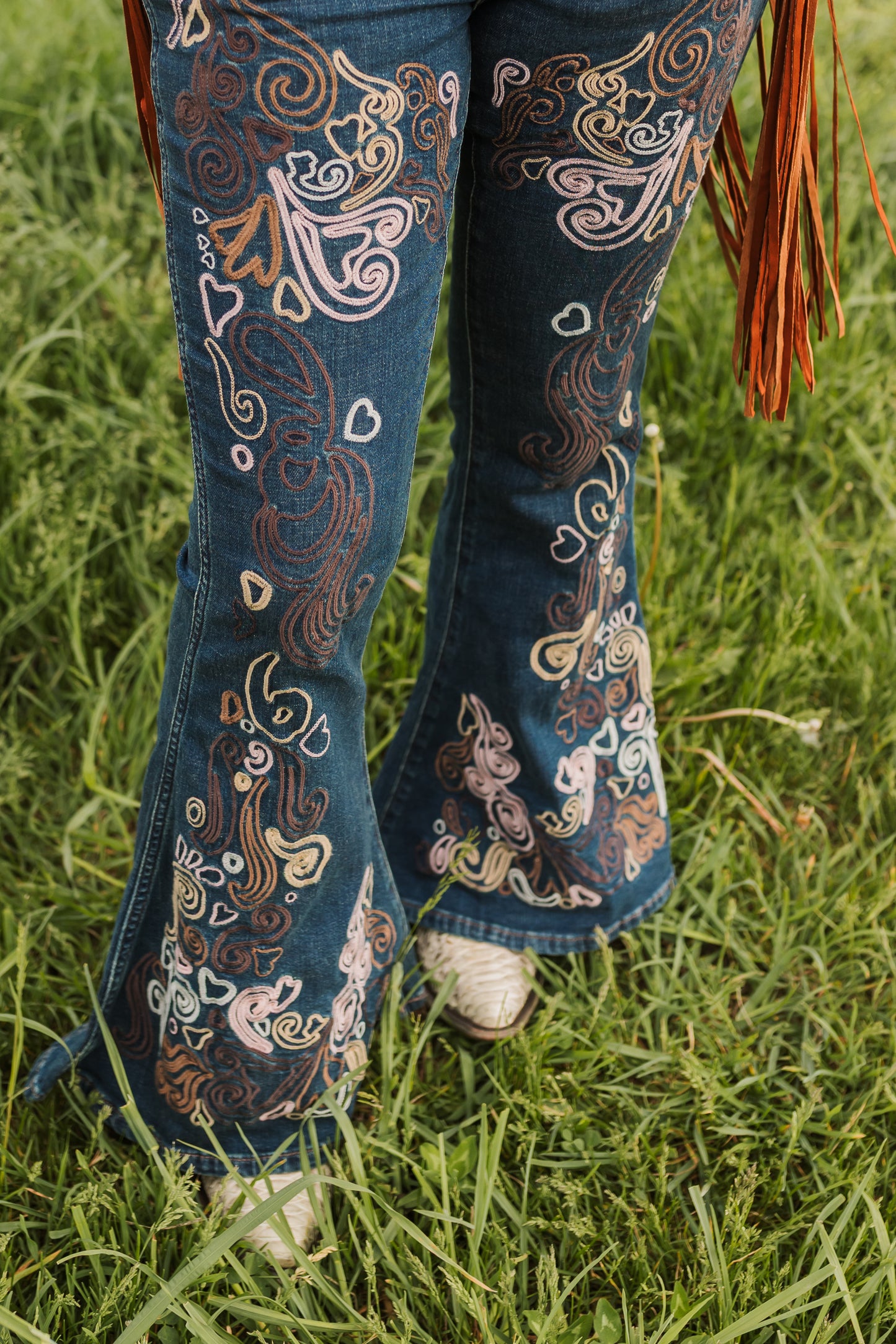 WRANGLER X LAINEY WILSON BELL BOTTOMS