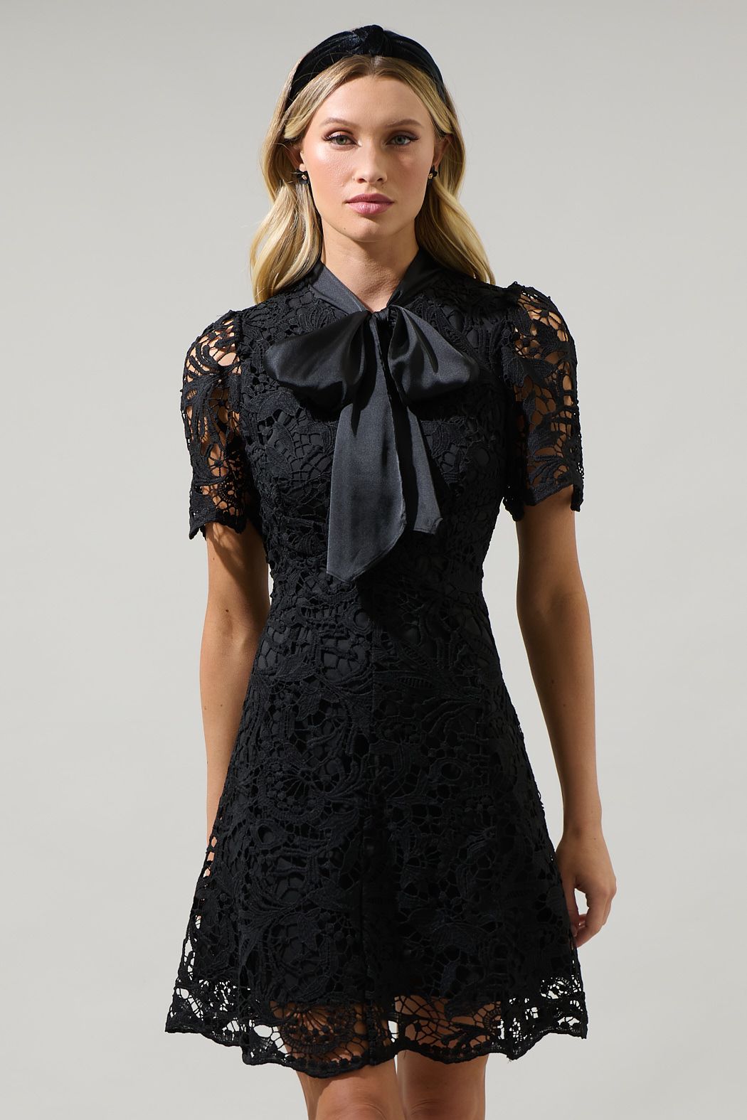 ABILENE BOW CROCHET MINI DRESS