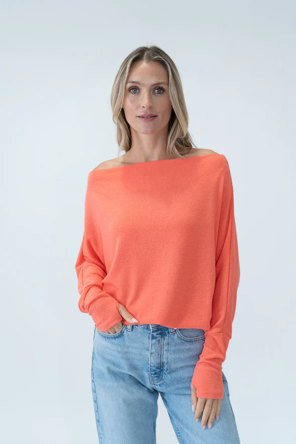 SIX FIFTY ANYWHERE TOP