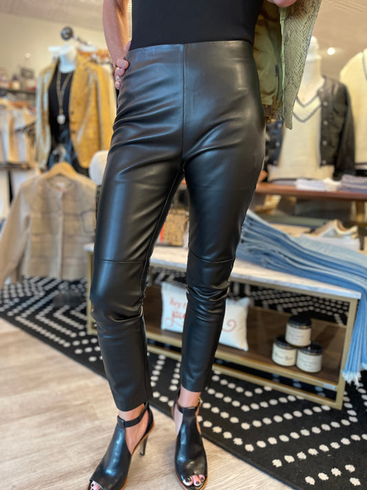 FAUX LEATHER SKINNY PANT