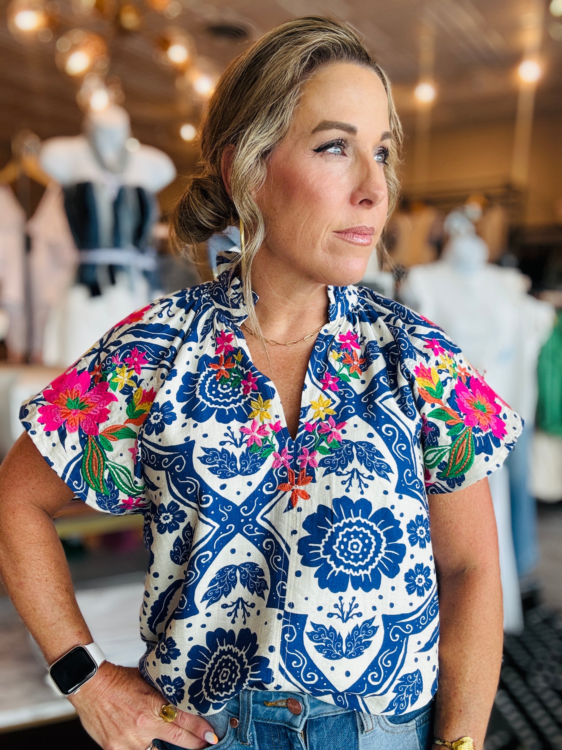 THML SHORT SLV EMBROIDERED PRINT TOP