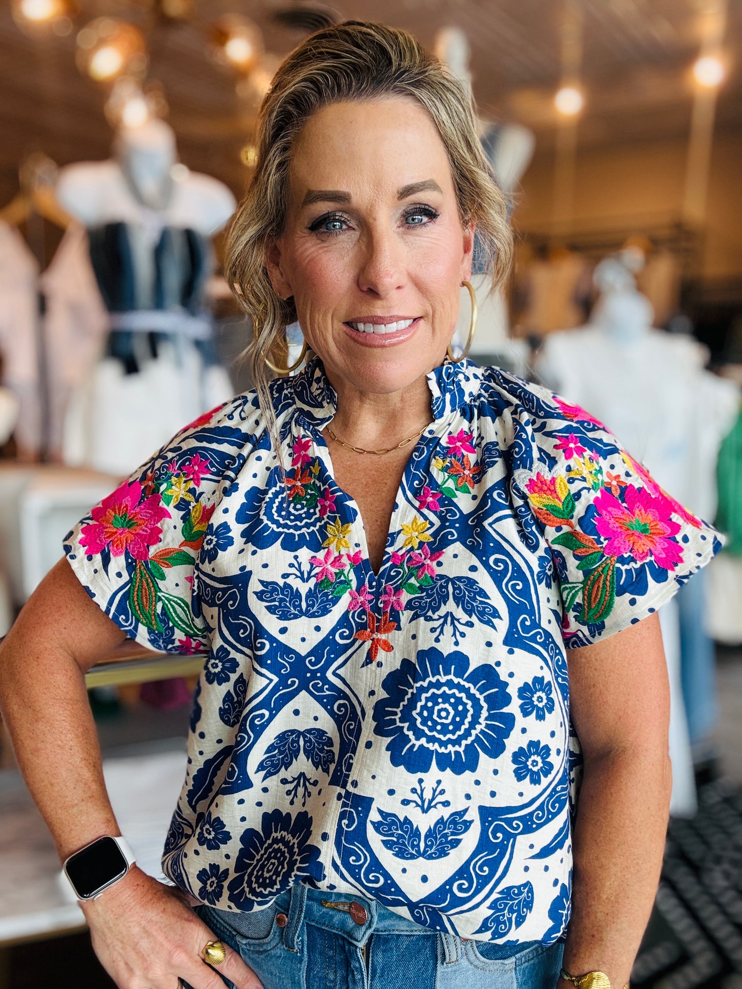 THML SHORT SLV EMBROIDERED PRINT TOP