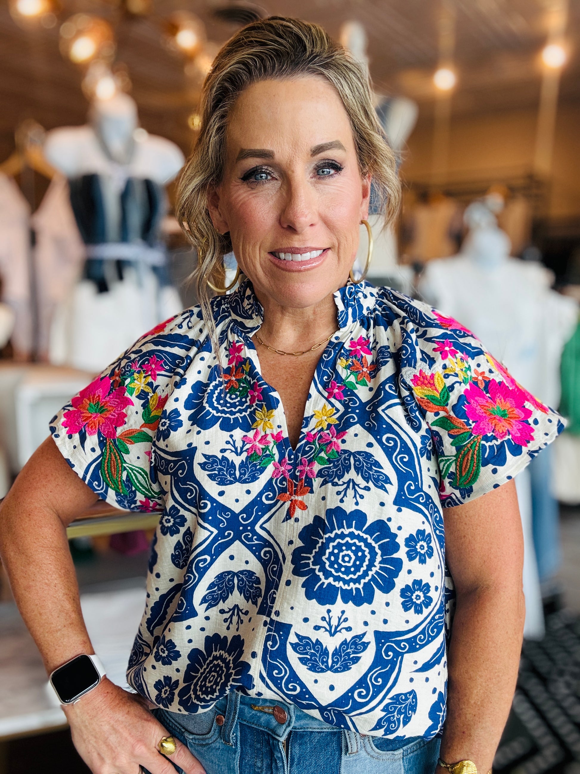 THML SHORT SLV EMBROIDERED PRINT TOP