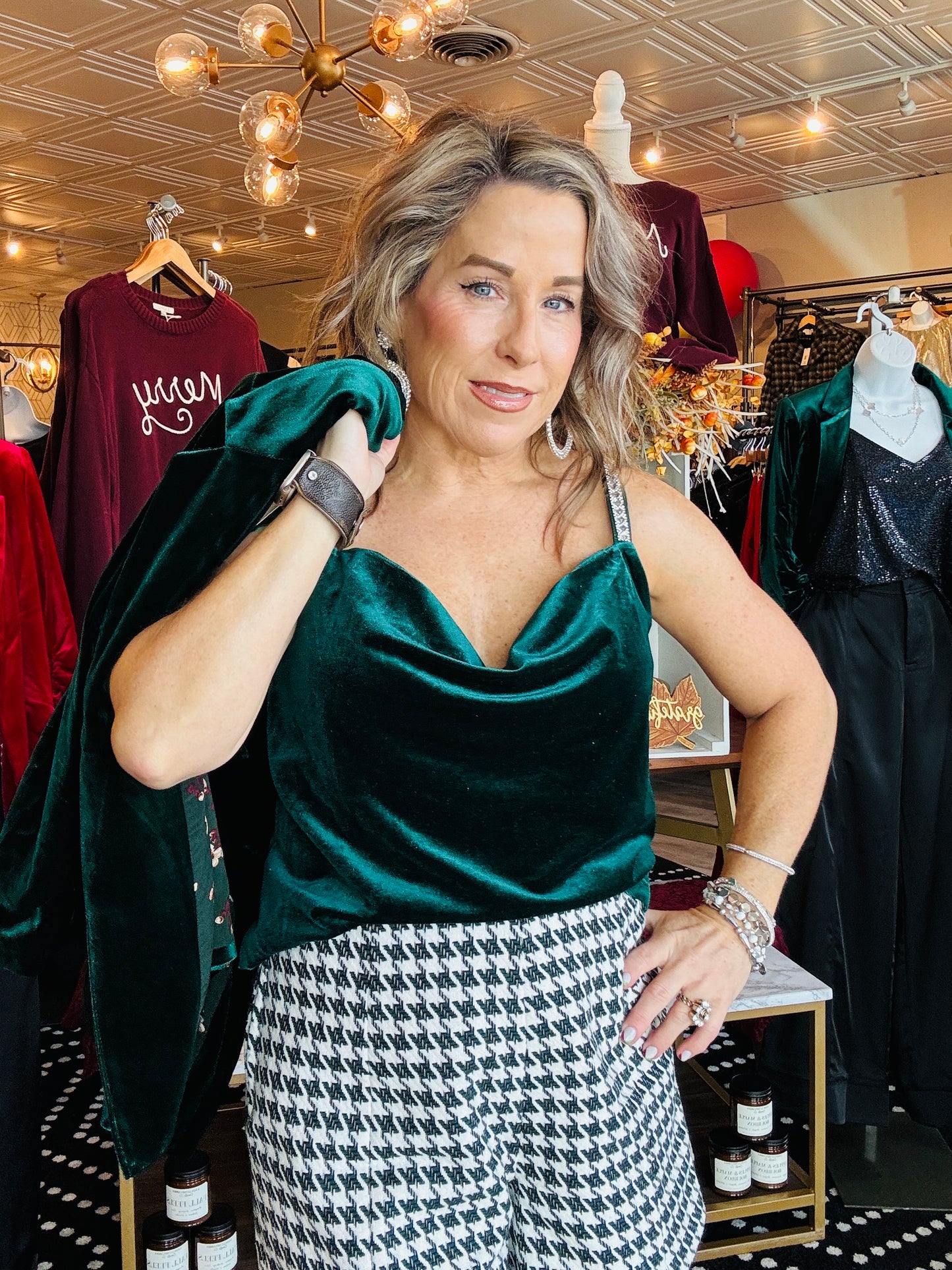 SKIES ARE BLUE HOUNDSTOOTH KNIT SHORTS