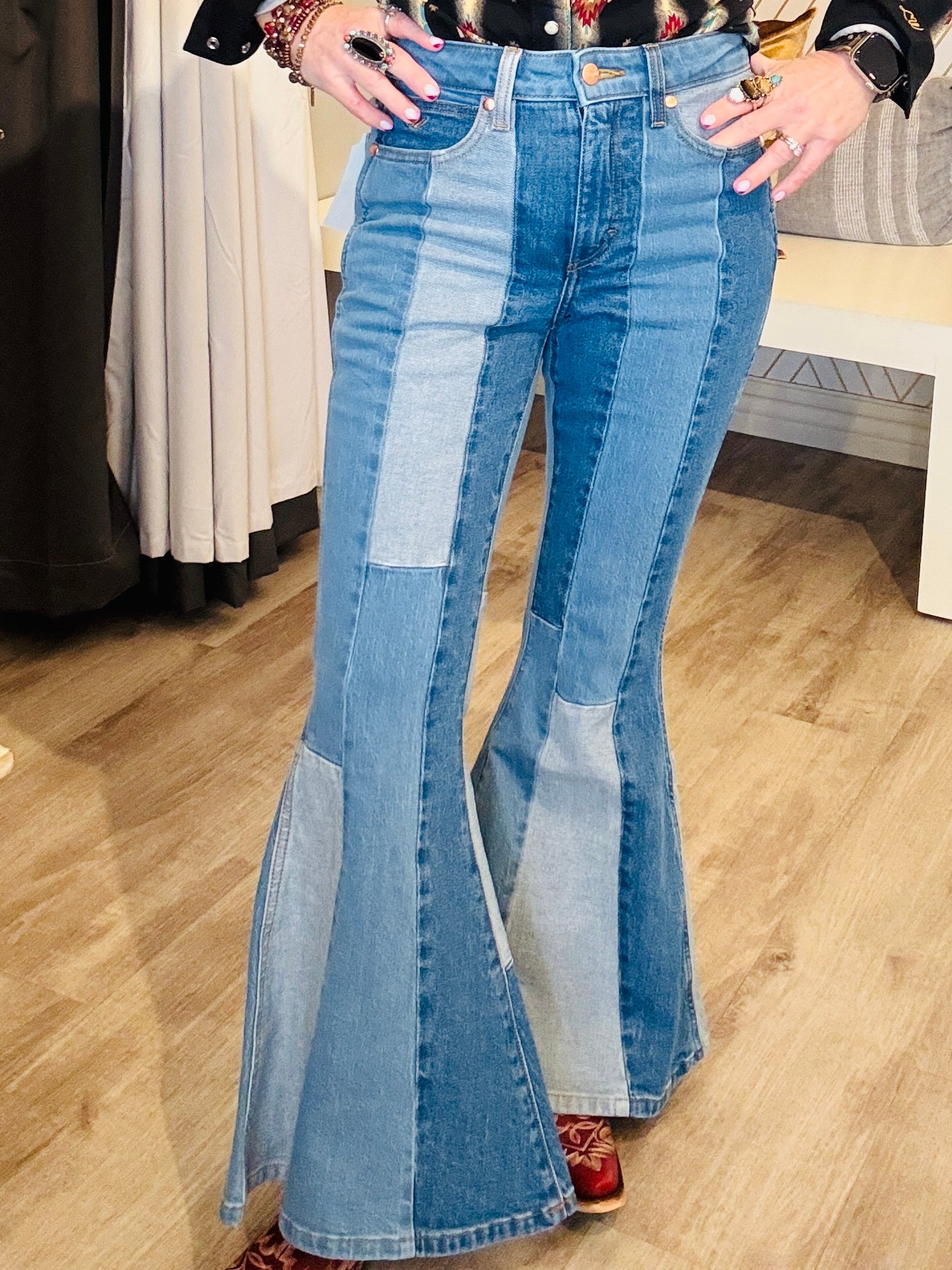 WRANGLER X LAINEY WILSON PATCHWORK BELL BOTTOMS