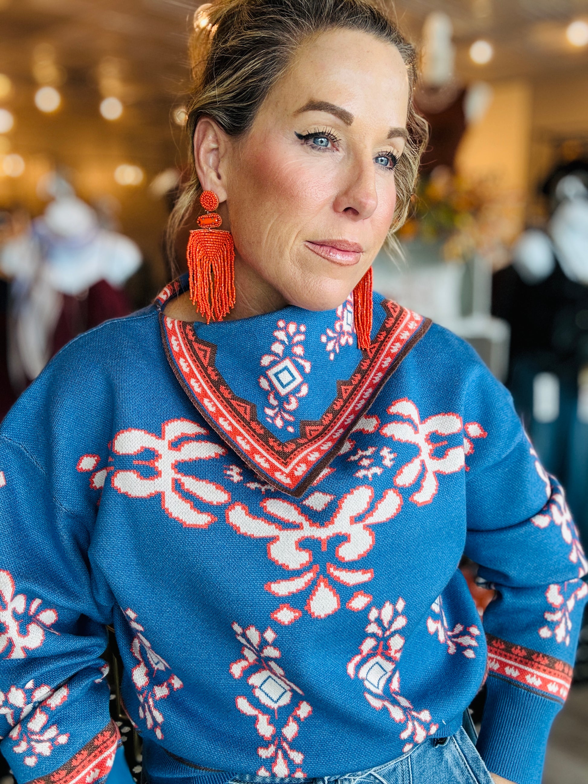 ABSTRACT PRINT FOLD COLLAR SWEATER