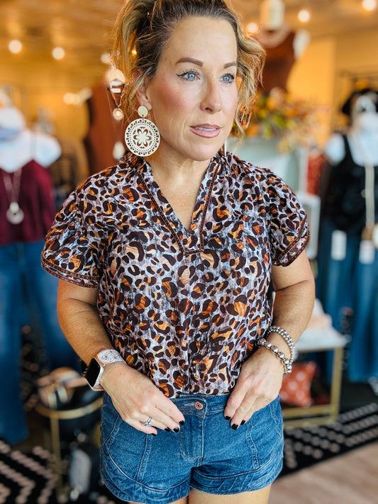 THML FLUTTER SLEEVE LEOPARD TOP