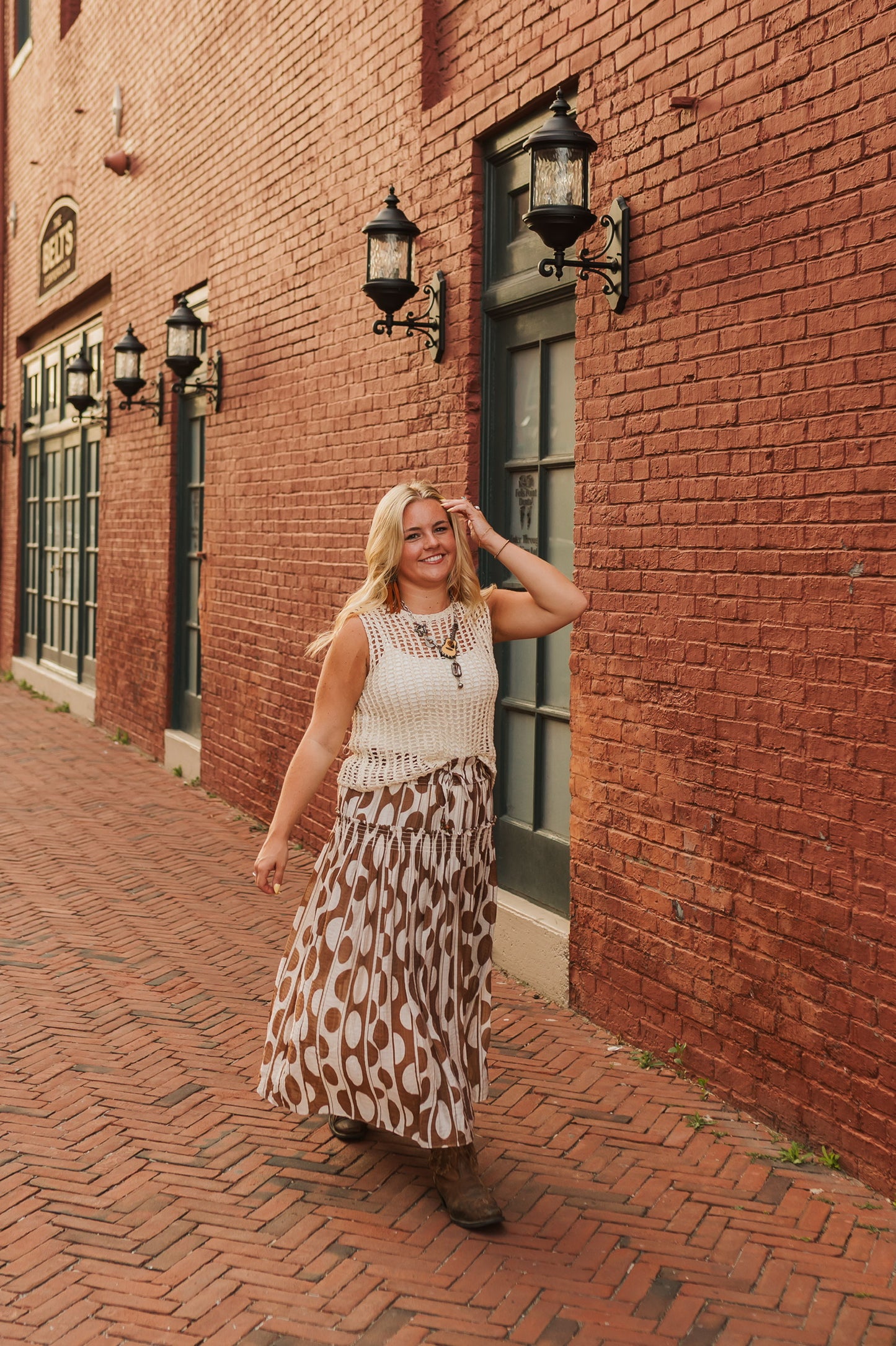 CHUNKY OPEN STITCH SWEATER VEST TOP