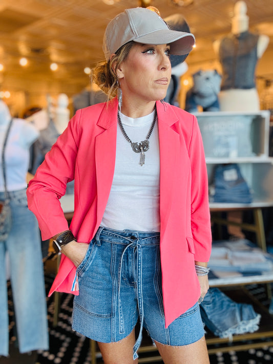 SHIRRED SLEEVE BLAZER