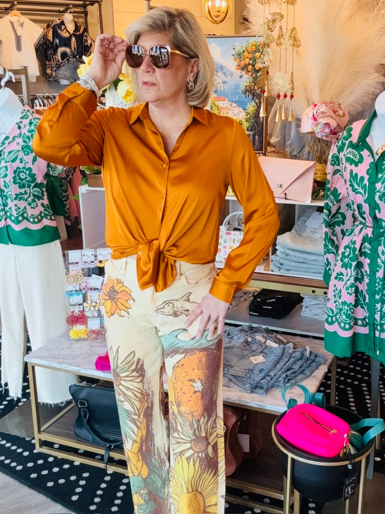 SKIES ARE BLUE RECYCLED CLASSIC BUTTON DOWN BLOUSE