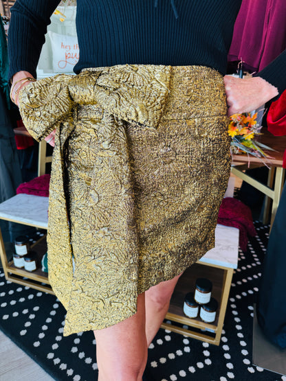 CIEBON FRONT TIE MINI SKIRT