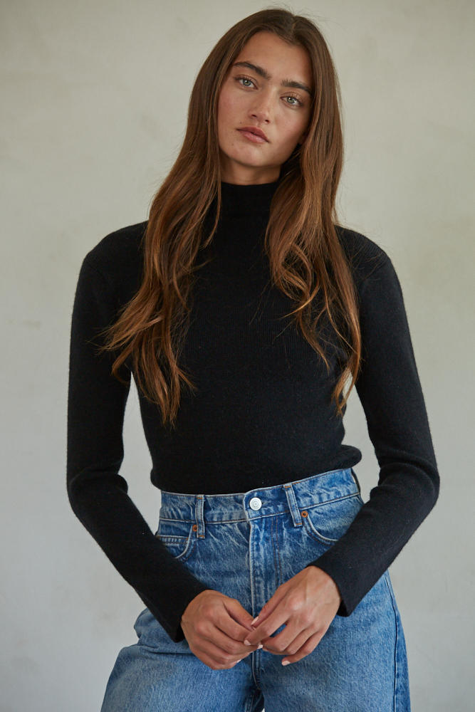 BY TOGETHER MERCER LONG SLEEVE TURTLENECK