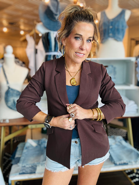 SHIRRED SLEEVE BLAZER