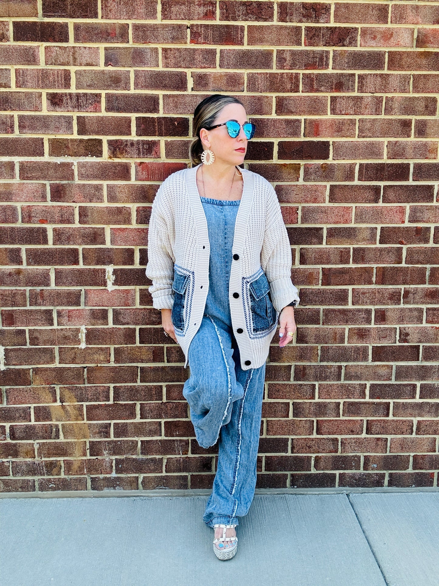 KNIT CARDIGAN W/DENIM POCKETS