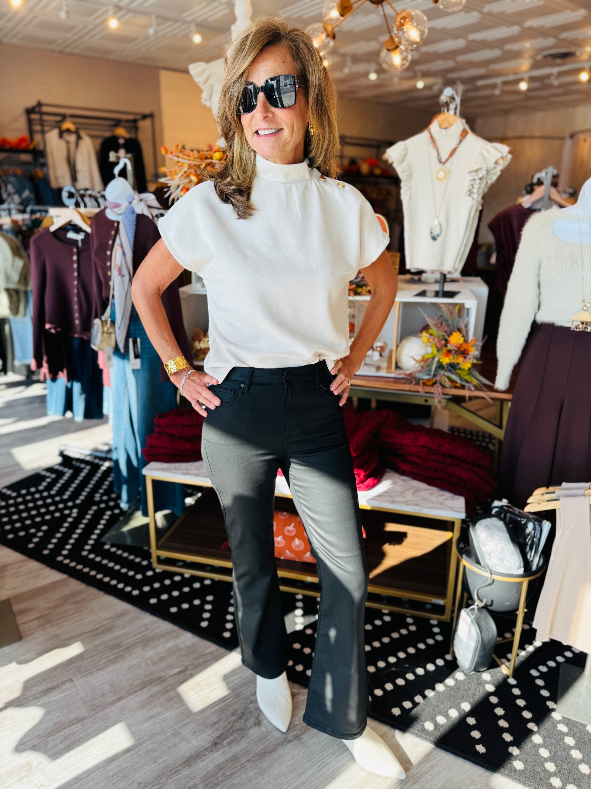 GOLD BUTTON DETAIL MOD SLV SUEDE TOP