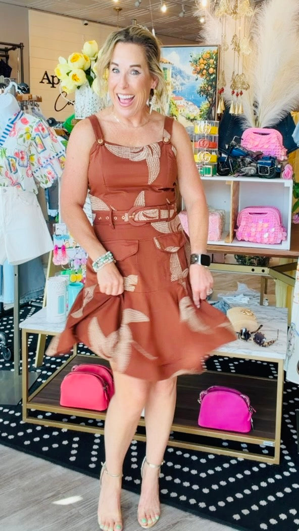 ciebon dresses Velvet Maxi Wrap Dress Tan/Black The elegant halter neckline ties at the neck and gathers softly at the bust CIEBON PANELED MINI DRESS