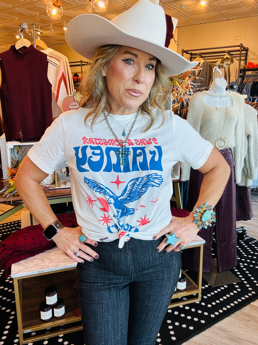 WRANGLER LAINEY WILSON LONESTAR TEE