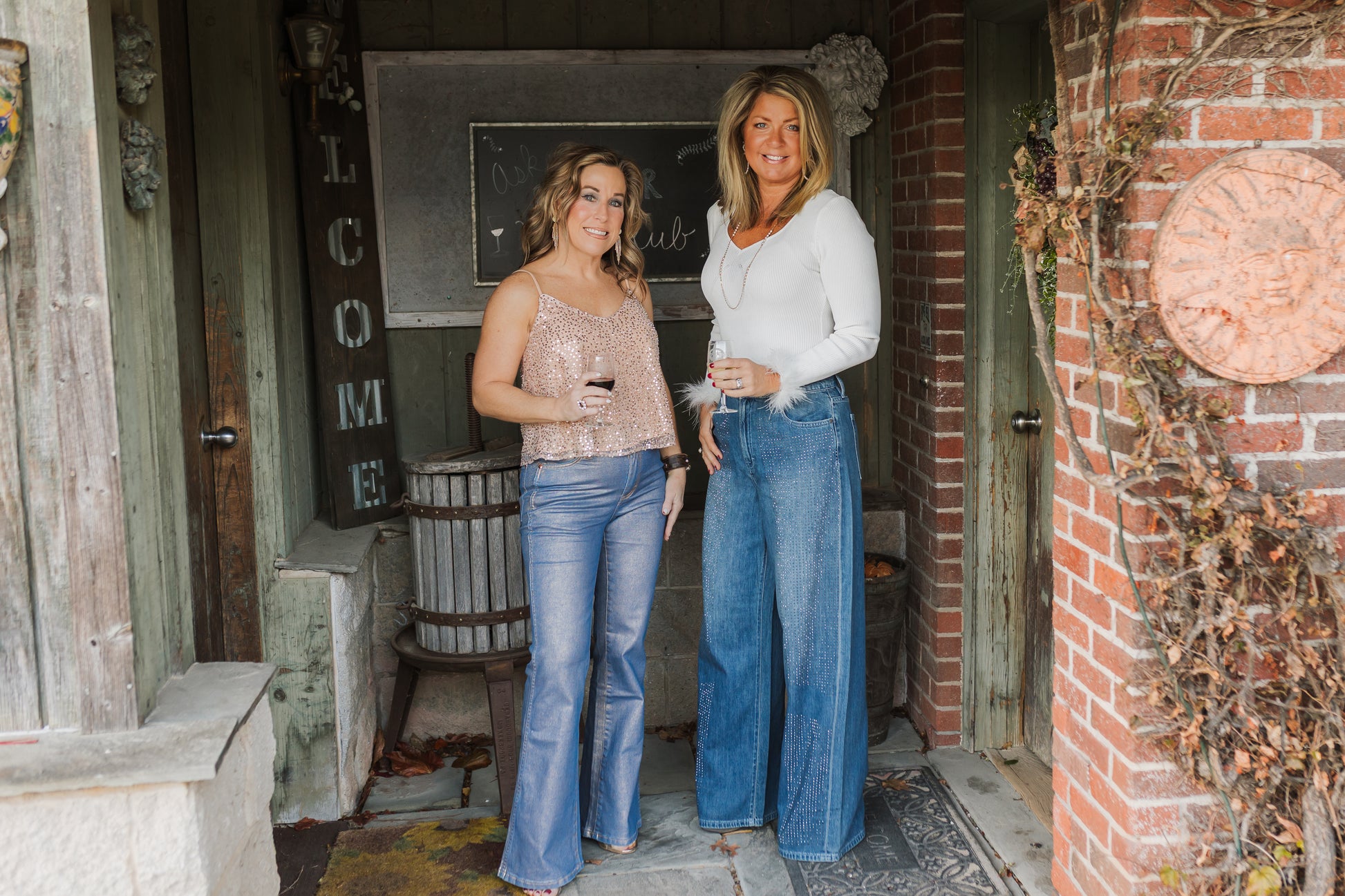 OVERSIZED BAGGY RHINESTONE JEANS