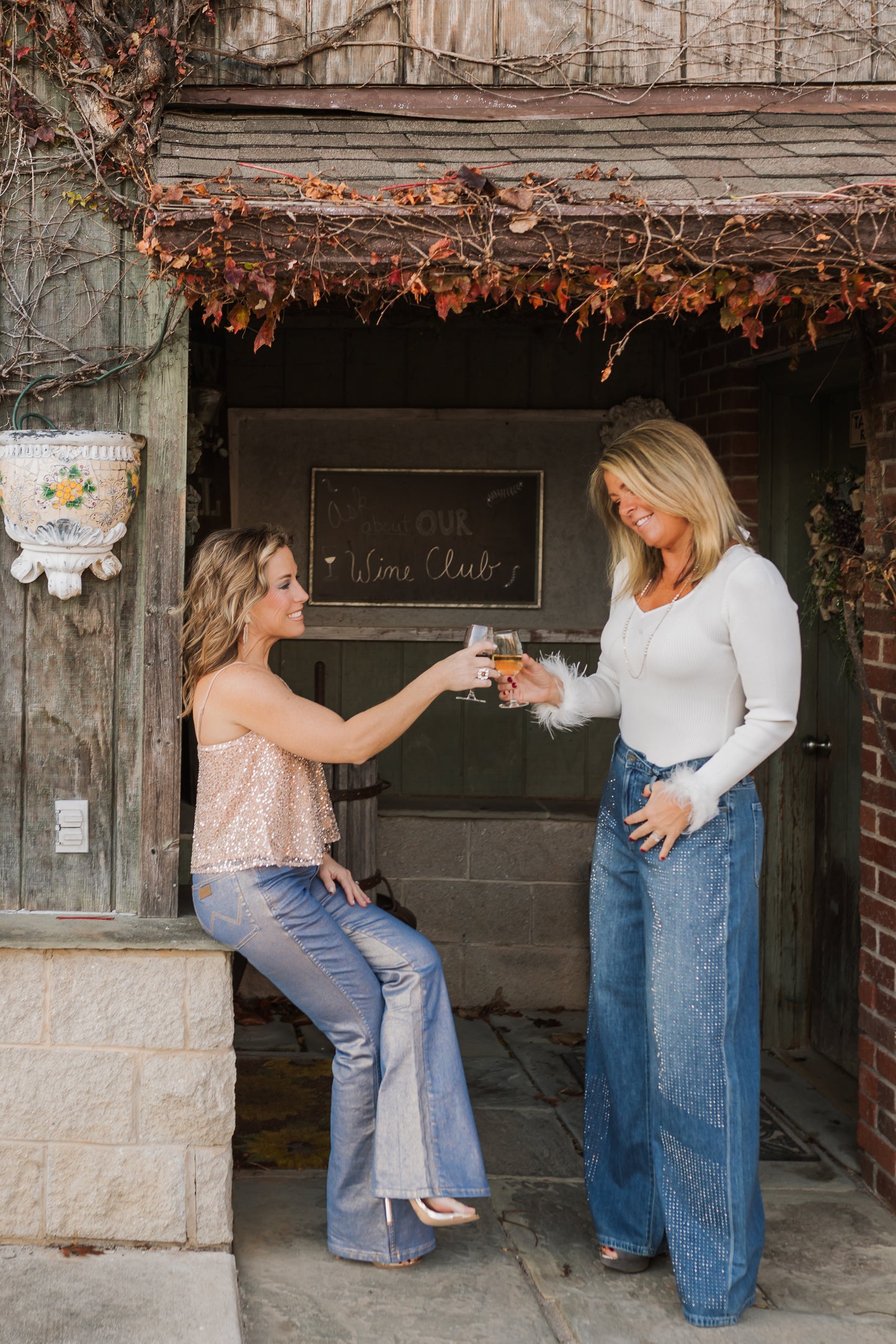 WRANGLER LAINEY WILSON FLARE GLITTER JEANS