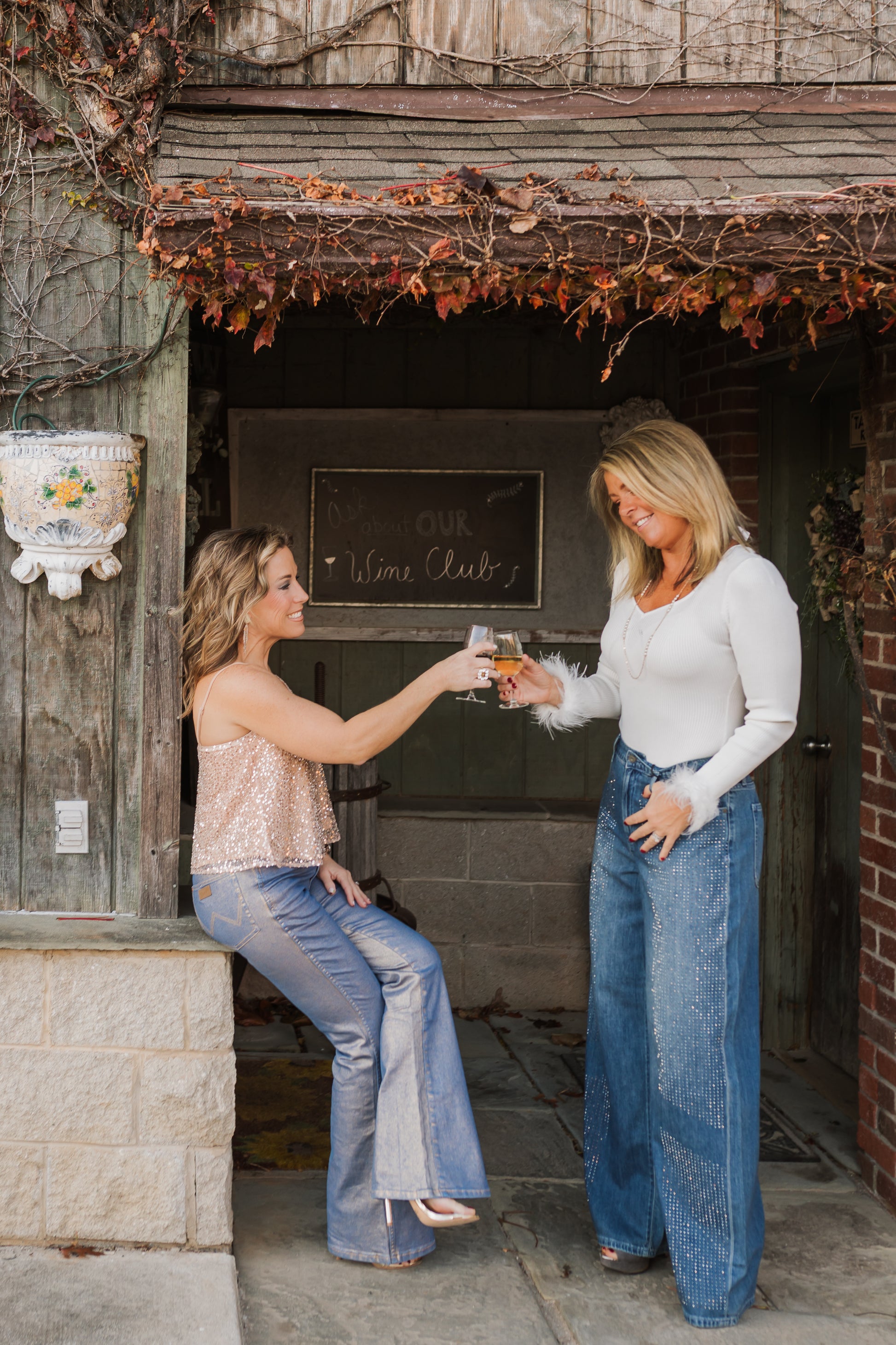 WRANGLER LAINEY WILSON FLARE GLITTER JEANS
