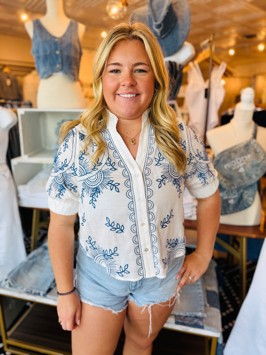 SUMMER BLOOM EMBROIDERED TOP