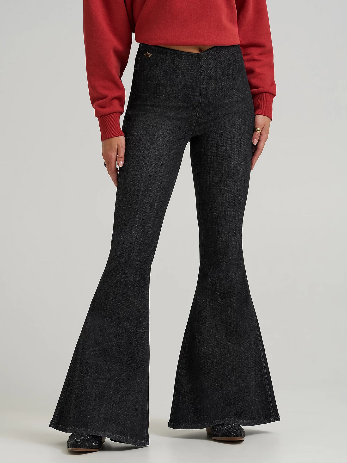 WRANGLER X LAINEY WILSON PULL ON BELL BOTTOM