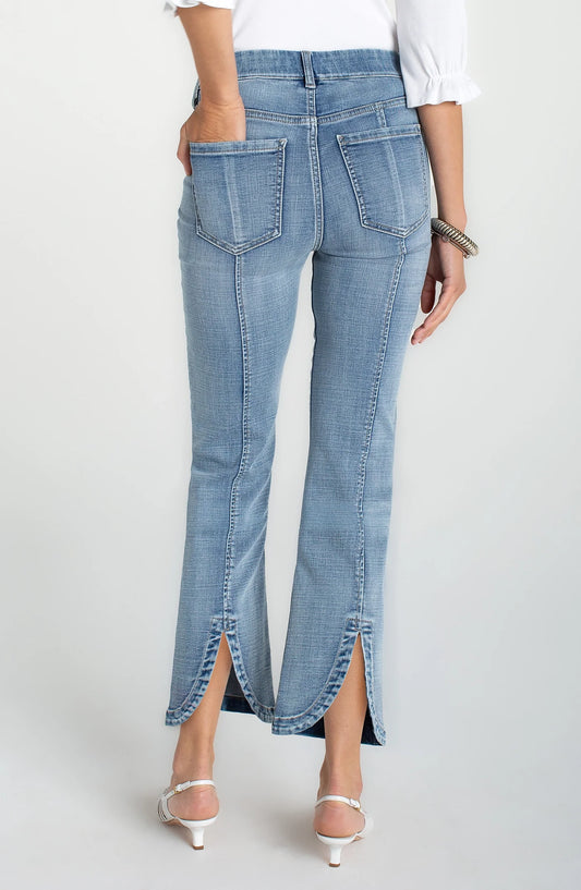 LIVERPOOL GIA GLIDER CROP FLARE PANT