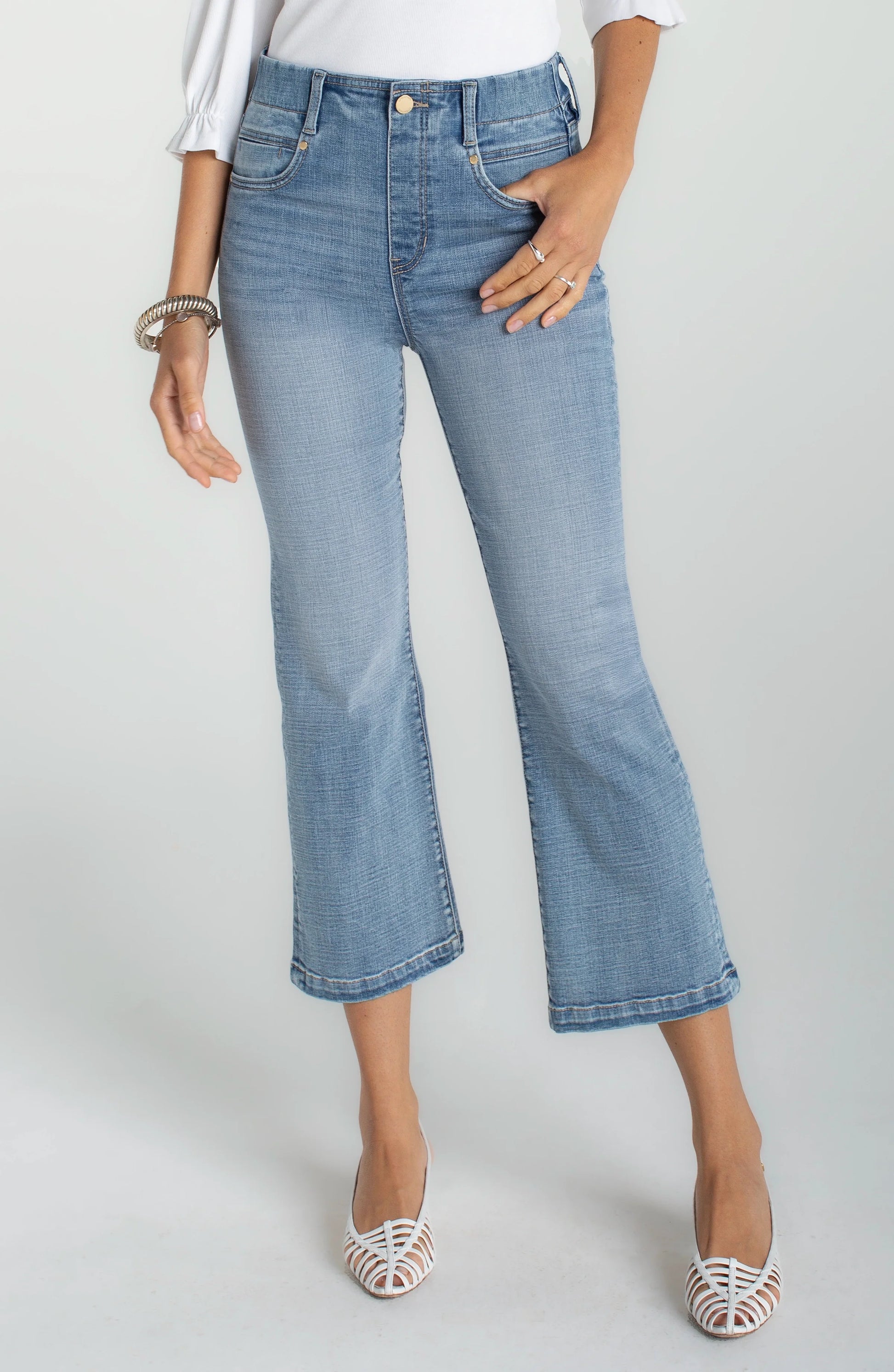 LIVERPOOL GIA GLIDER CROP FLARE PANT