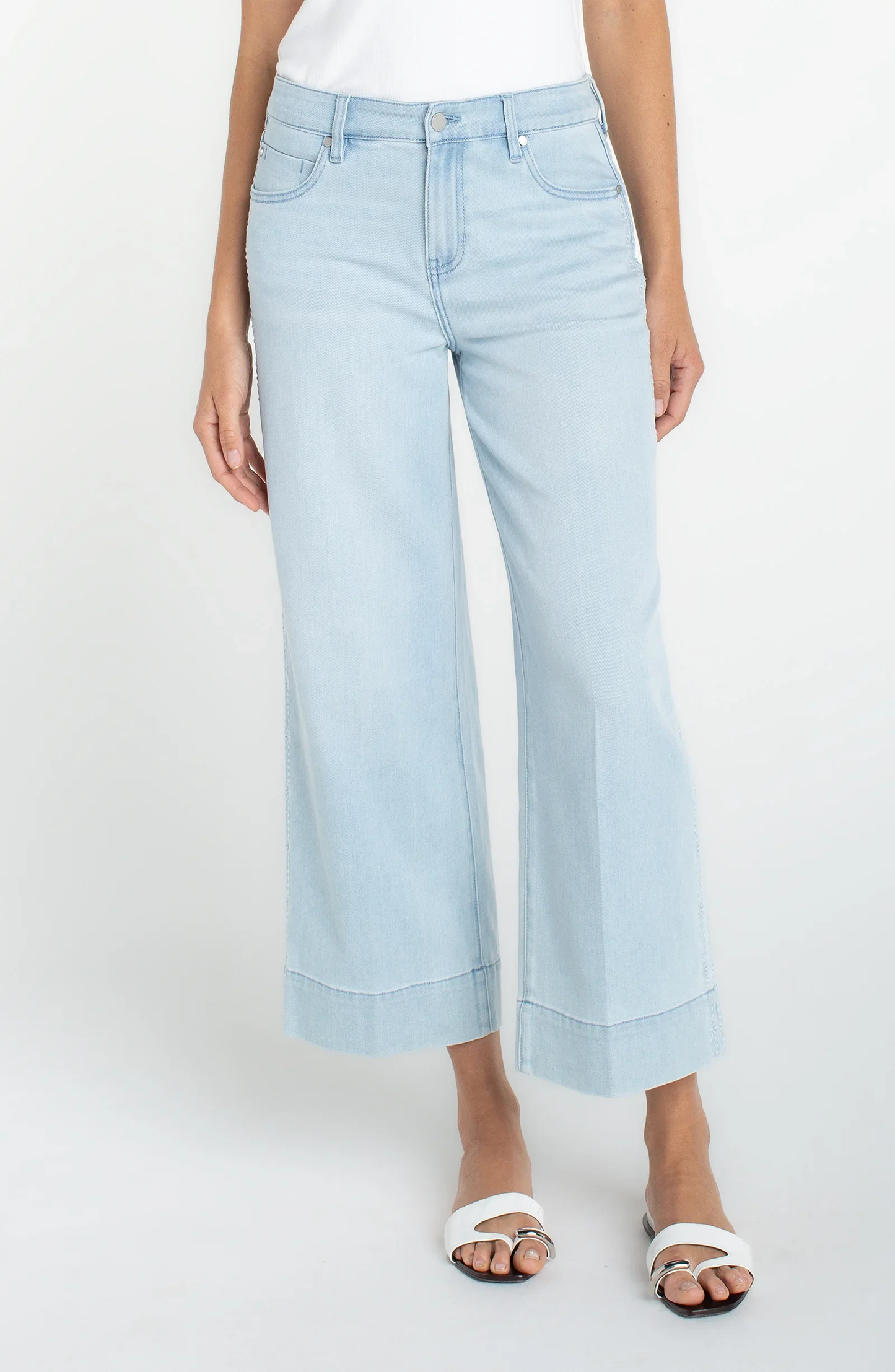 LIVERPOOL EMBROIDERED SIDE CROP PANT